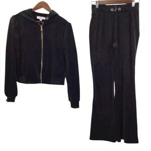 Magaschoni Black Women's Velour Pants and Hoodie Set